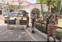 साथी की मां को इंसाफ दिलाने उतरी पूरी पलटन, 15 गाड़ियों से कमिश्नर ऑफिस पहुंचे ITBP जवान