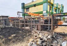 गेल यार्ड अग्निकांड: 10 करोड़ से अधिक नुकसान की आशंका, दूसरे दिन भी दहशत में रहे उद्यमी