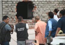 लखनऊ के पुरनिया में भीषण आग, मृतकों की संख्या बढ़कर हुई 15, पीएम मोदी ने जताया शोक