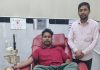 इंसानियत की मिसाल: मेडिकल कॉलेज कर्मी ने रक्तदान कर महिला को दिया जीवनदान