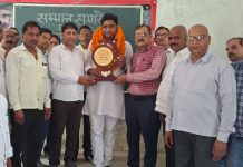 जिलाध्यक्ष बनने पर नीरज सिंह का हुआ भव्य स्वागत