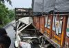 तेज रफ्तार पिकअप ट्रक से टकराई, एक की मौत, चालक समेत दो घायल