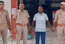 स्वास्थ्य विभाग की टीम बनकर वसूली करने वाला आरोपी गिरफ्तार