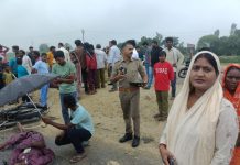 तेज रफ्तार स्कार्पियो ने बाइक में मारी टक्कर, तीन युवक गंभीर